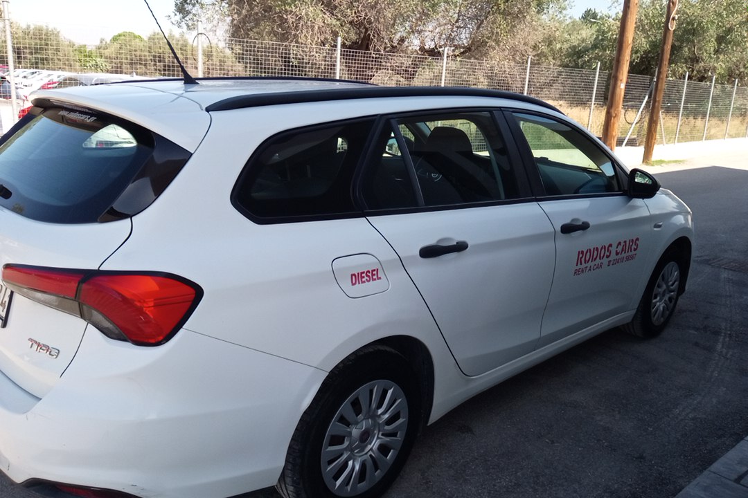 Fiat Tipo  1.2 STATION WAGON DIESEL 2017