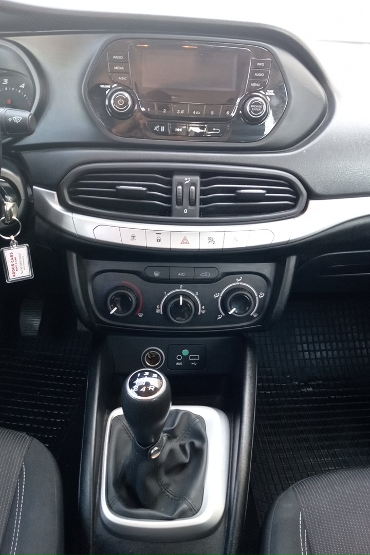 Fiat Tipo  1.2 STATION WAGON DIESEL 2017