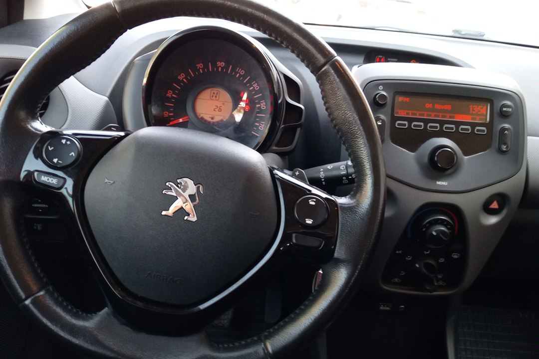 Peugeot 108 Ηatchback 1.0 Automatic -70ps 2019