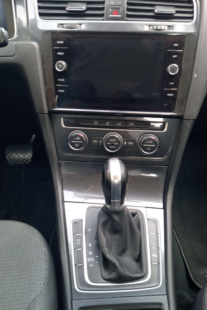 Volkswagen Golf 1.0 Hatchback 2017