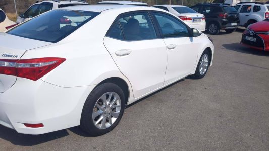 Toyota Corolla 1.4 Sedan 2014 Automatic Diesel