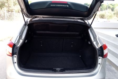 Nissan Qashqai  1.2 SUV Automatic 2016